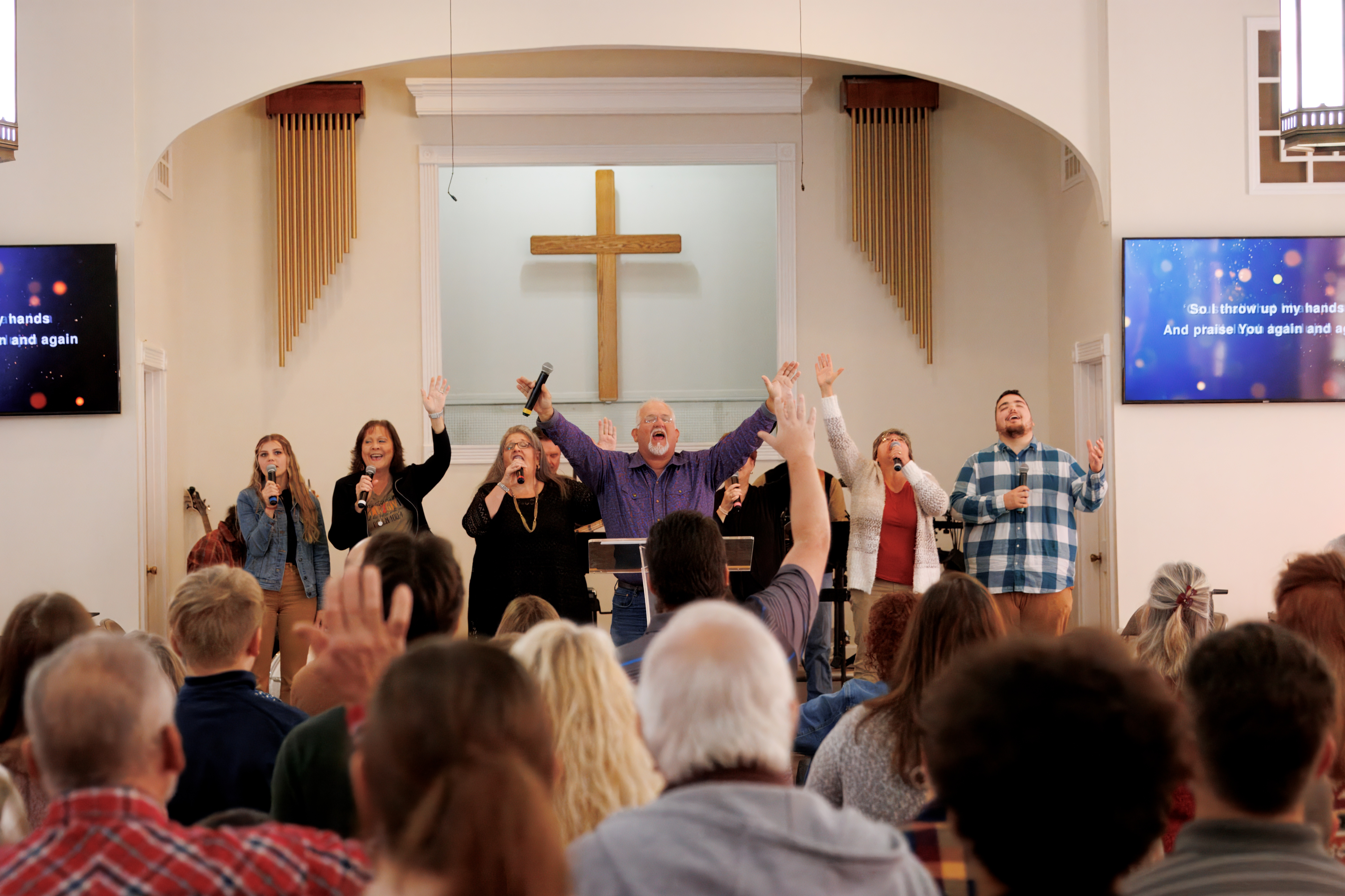 Worship Service at Richland Baptist